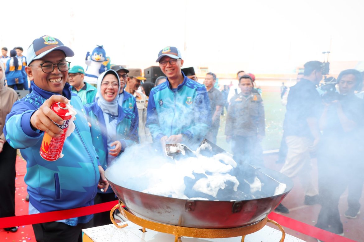 Tutup Popda XII Tahun 2026, Gubernur Andra Soni Targetkan Ekosistem Pembinaan Olahraga