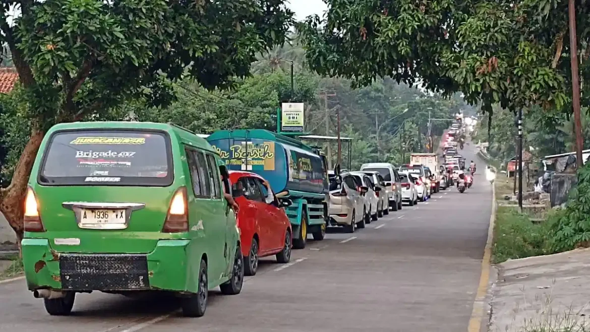 Pemprov Banten Lanjutkan Rencana Pelebaran Jalan Palima Baros