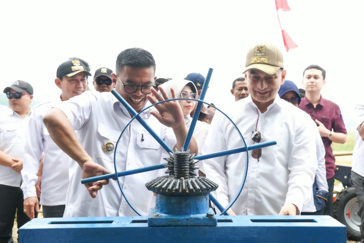 Gubernur Andra Soni Resmikan Tujuh Daerah Irigasi